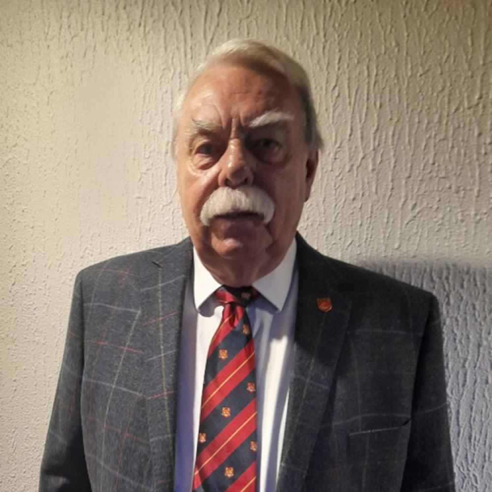 Ian Gibson